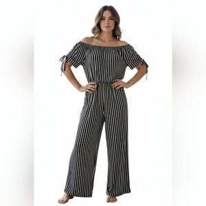 Tacera Striped Jumpsuit sz L